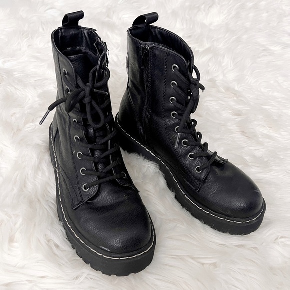 Sincerly Jules Shoes Sincerely Jules Black Harley Chunky Platform